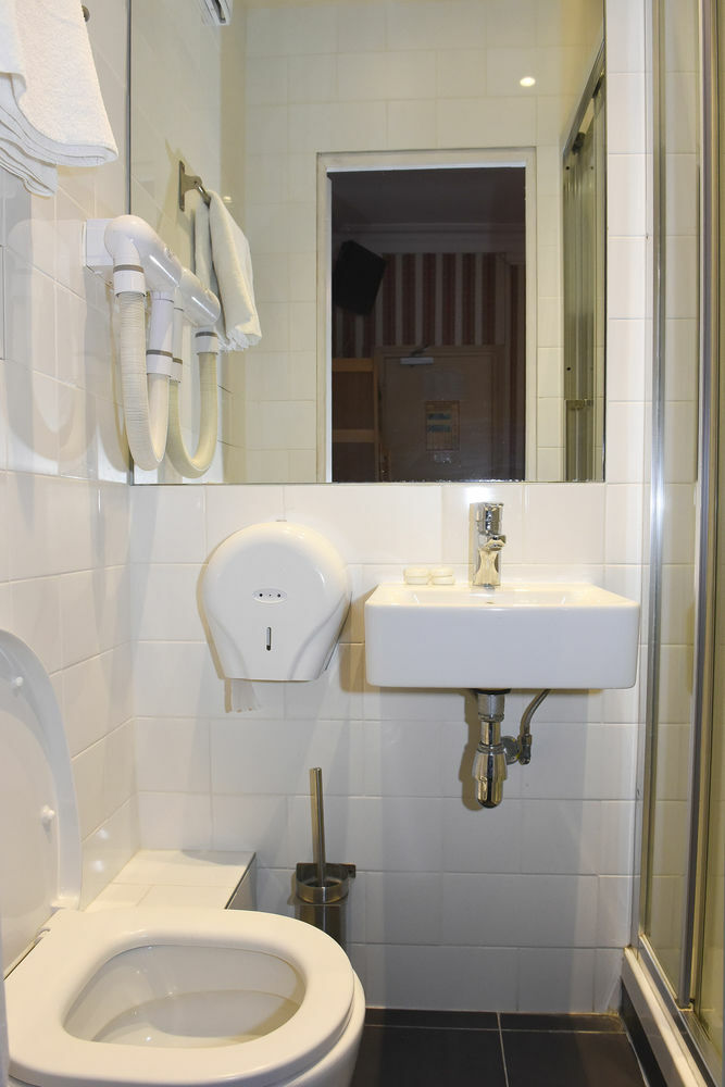 Sully Hotel Paris Dış mekan fotoğraf
